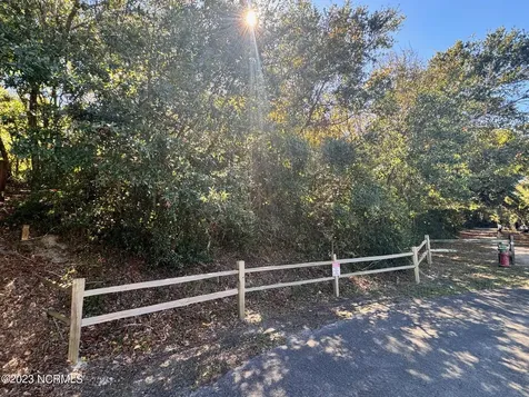 9B W Ridge Surf City NC 28445