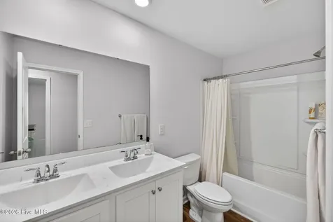 4712 Oyster Reef Wilmington NC 28405