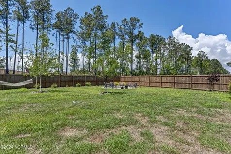 526 Birdsong Drive Holly Ridge NC 28445