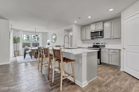 526 Birdsong Drive Holly Ridge NC 28445
