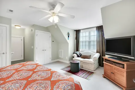 1121 Sandy Beach Circle Leland NC 28451