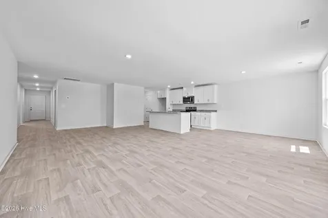 4657 Swimming Lane Shallotte NC 28470