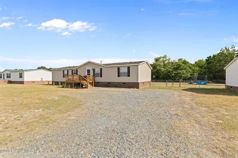 115 Brandy Avenue La Grange NC 28551