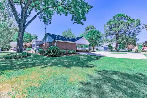 113 W Church Street Beulaville NC 28518
