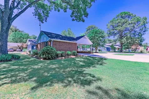 113 W Church Street Beulaville NC 28518