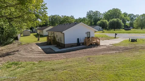 104 Nates Drive Hertford NC 27944