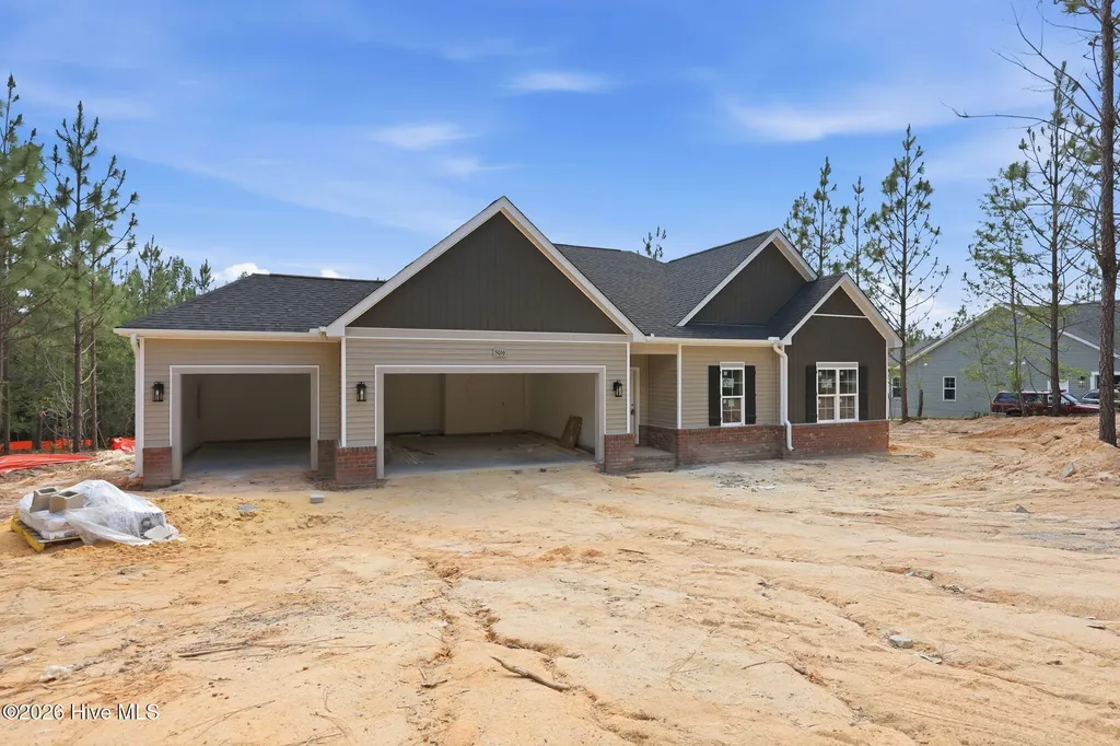 5016 Arcadia Way West End NC 27376