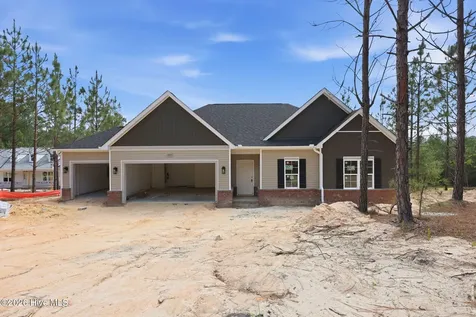 5016 Arcadia Way West End NC 27376