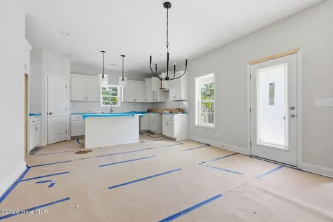 5016 Arcadia Way West End NC 27376
