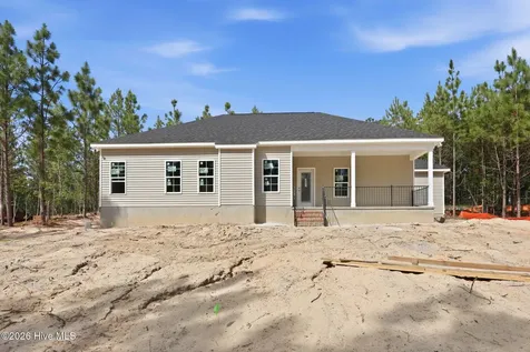5016 Arcadia Way West End NC 27376