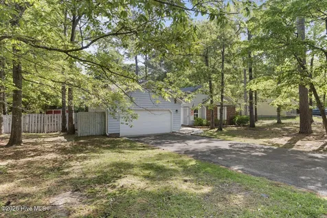 214 Baytree Drive Jacksonville NC 28546