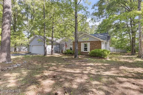 214 Baytree Drive Jacksonville NC 28546