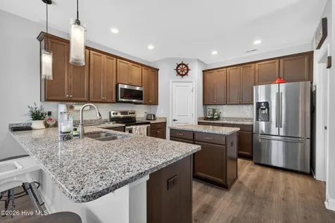 1516 Lewis Landing Avenue Wilmington NC 28405