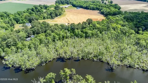 281 Shipyard Road Hertford NC 27944