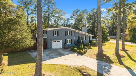 1909 Ef Thompkins Lane New Bern NC 28562