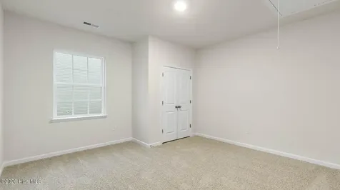 1141 Aviator Lane Ayden NC 28513