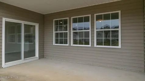 1141 Aviator Lane Ayden NC 28513