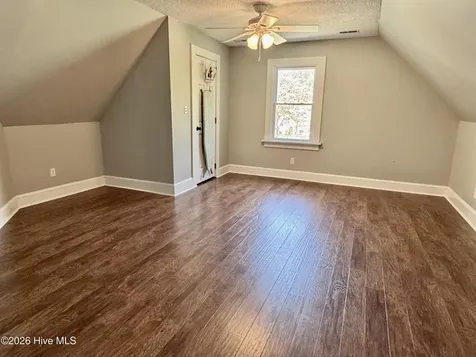 102 Squire Drive Winterville NC 28590