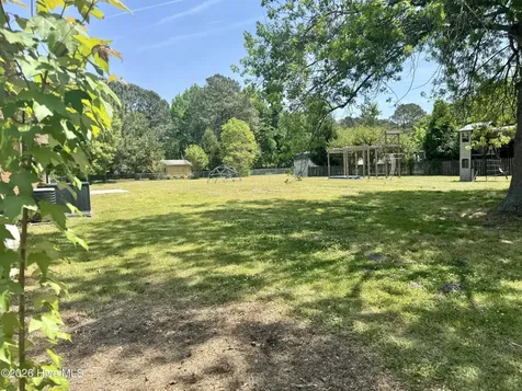 102 Squire Drive Winterville NC 28590