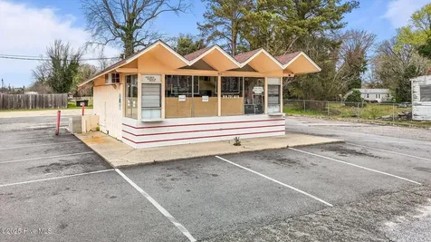 415 S John Street Goldsboro NC 27530