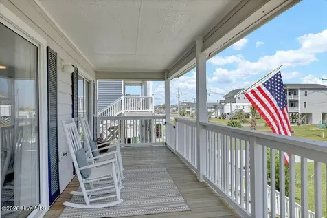 8007 8th Street Surf City NC 28445