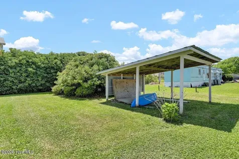 8007 8th Street Surf City NC 28445