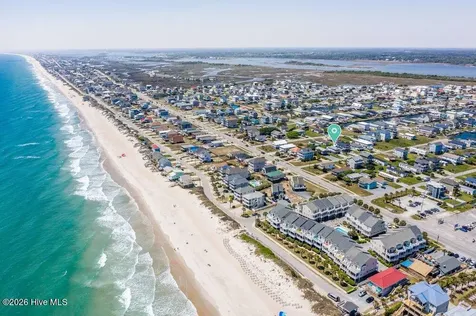 8007 8th Street Surf City NC 28445