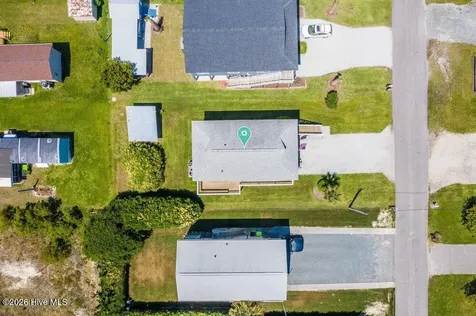 8007 8th Street Surf City NC 28445