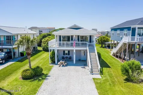 8007 8th Street Surf City NC 28445