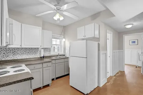 8007 8th Street Surf City NC 28445