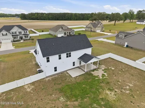300 Shortleaf Drive Grimesland NC 27837