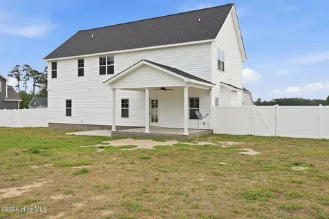 300 Shortleaf Drive Grimesland NC 27837