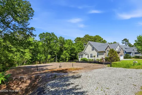 575 Riverwood Drive SE Bolivia NC 28422