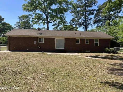 2503 Lisa Lane Goldsboro NC 27534