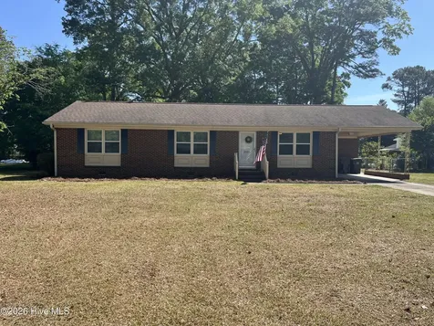 2503 Lisa Lane Goldsboro NC 27534