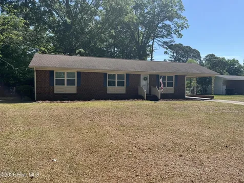 2503 Lisa Lane Goldsboro NC 27534