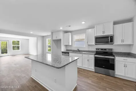 4661 Swimming Lane Shallotte NC 28470