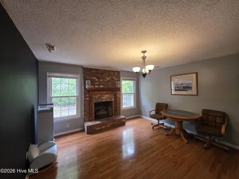 213 Teakwood Place Midway Park NC 28544