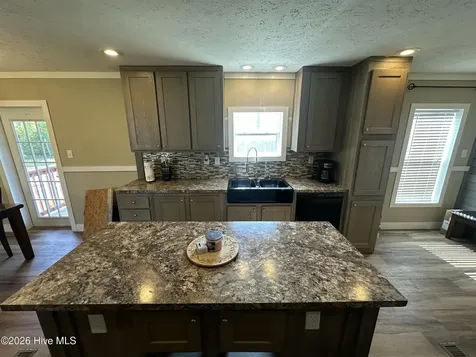4214 8th Street SE Southport NC 28461