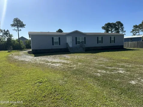 4214 8th Street SE Southport NC 28461