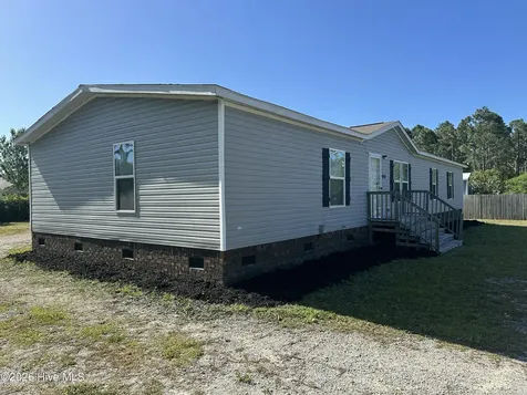4214 8th Street SE Southport NC 28461
