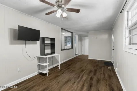 807 River Street Jacksonville NC 28540