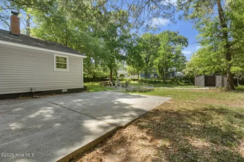 807 River Street Jacksonville NC 28540