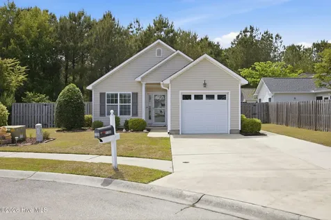 1708 Grant Circle Leland NC 28451