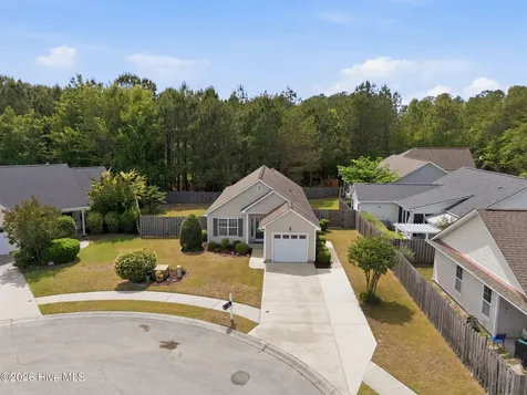 1708 Grant Circle Leland NC 28451