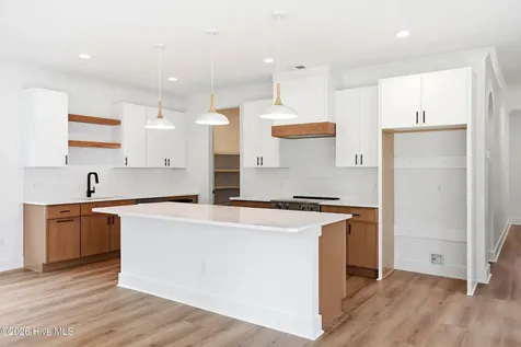 5015 Peachtree Avenue Wilmington NC 28403