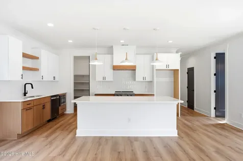 5015 Peachtree Avenue Wilmington NC 28403