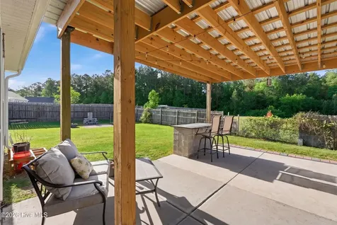 417 Old Stage Road Richlands NC 28574