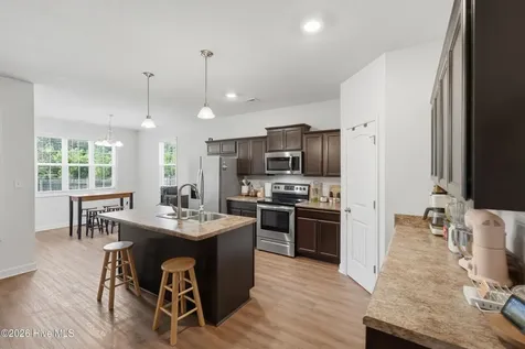 417 Old Stage Road Richlands NC 28574