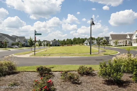 713 Cecil Point Wilmington NC 28412